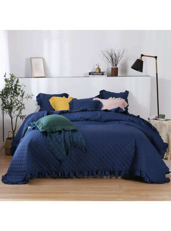 NARZUTA NA ŁÓZKO 200x220 PIKOWANA Z FALBANKĄ GRANATOWA