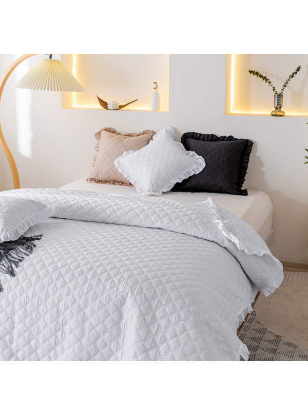 NARZUTA NA ŁÓZKO 200x220 PIKOWANA Z FALBANKĄ BIAŁA BIEL