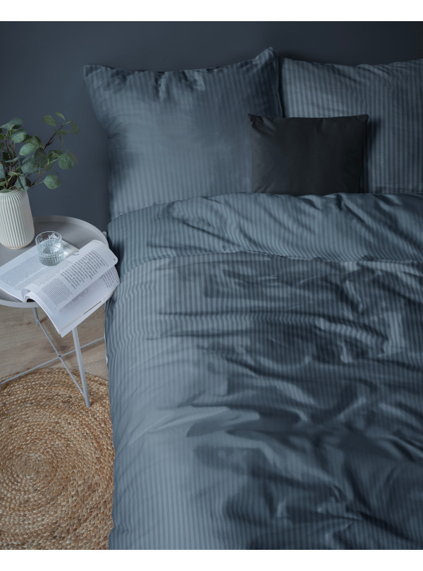 POŚCIEL 200x220 NIEBIESKA Z ADAMASZKU