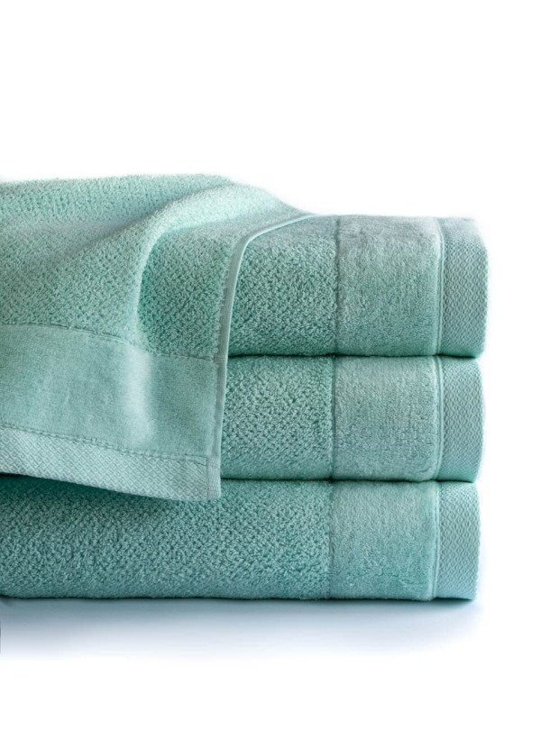 RĘCZNIK KĄPIELOWY 50x90 VITO JASNOTURKUSOWY