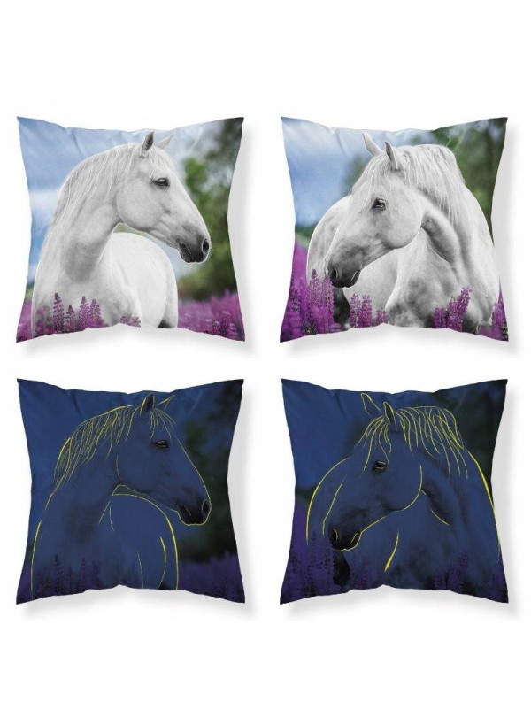 POSZEWKA ŚWIECĄCA W CIEMNOŚCI 40x40 Z KONIEM KOŃ