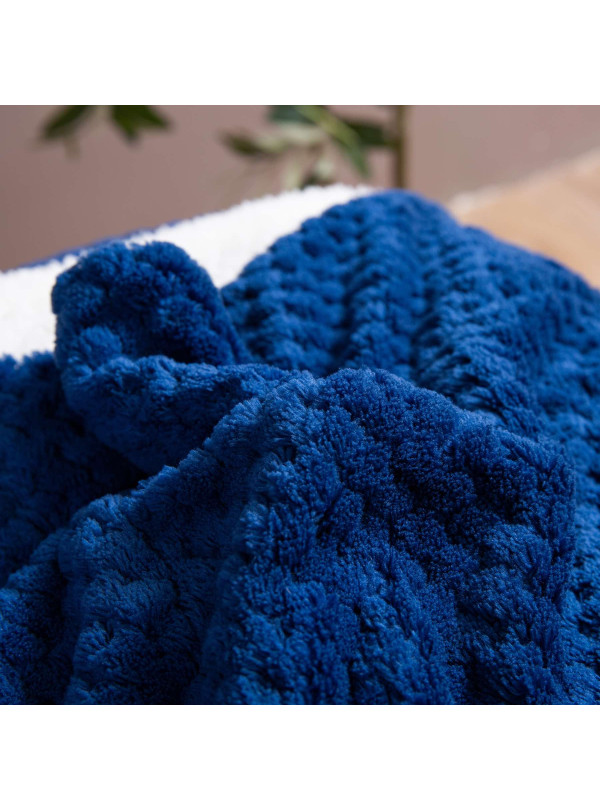 KOC 150x200 BARANEK SHERPA DWUSTRONNY GRANATOWY + BIAŁY