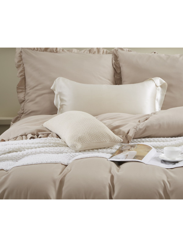 KOMPLET POŚCIELI 160x200 Z FALBANKĄ BEŻOWA